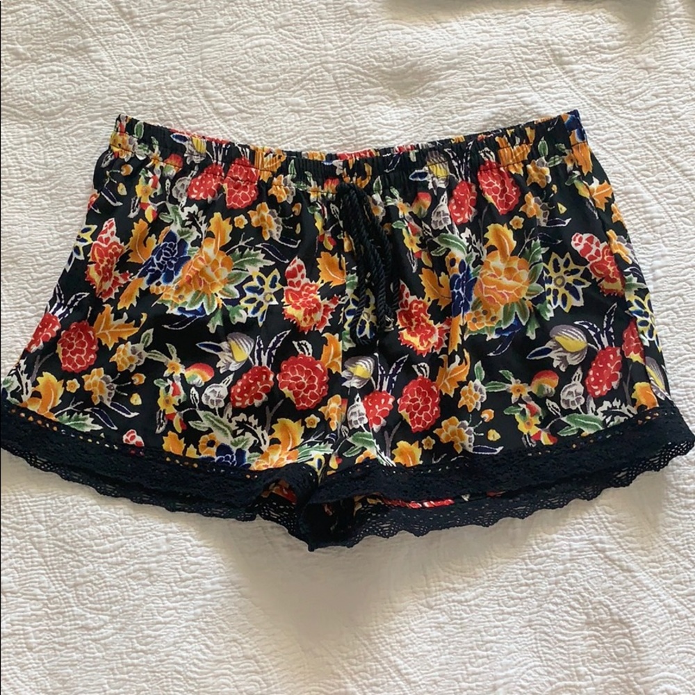 Band of gypsies floral shorts